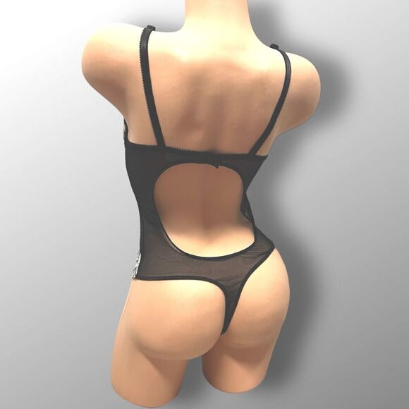 Victoria’s Secret teddy black mesh cream embroidery underwire sz36C NWOT vintage - Picture 4 of 15